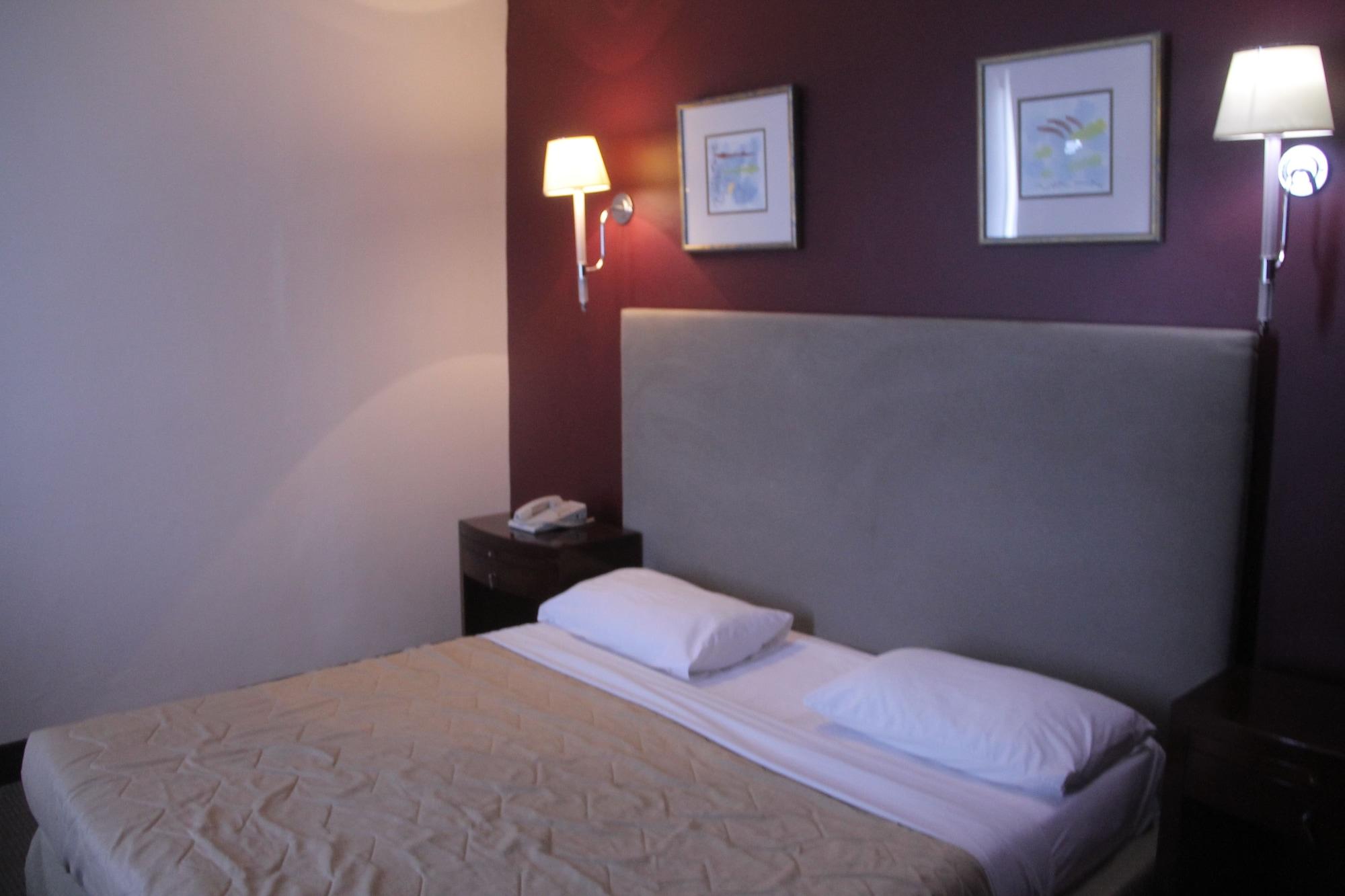 Le Vendome Hotel Amman Bagian luar foto
