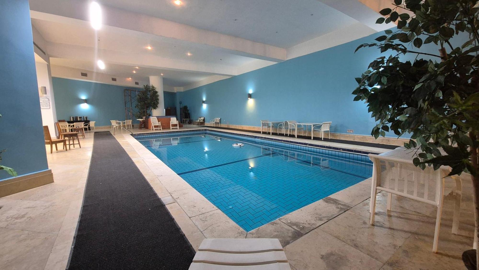Le Vendome Hotel Amman Bagian luar foto