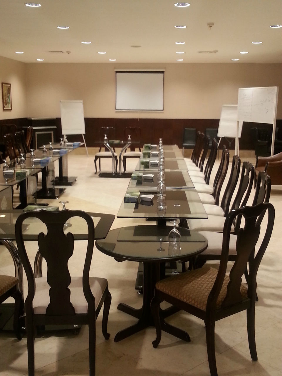 Le Vendome Hotel Amman Bagian luar foto